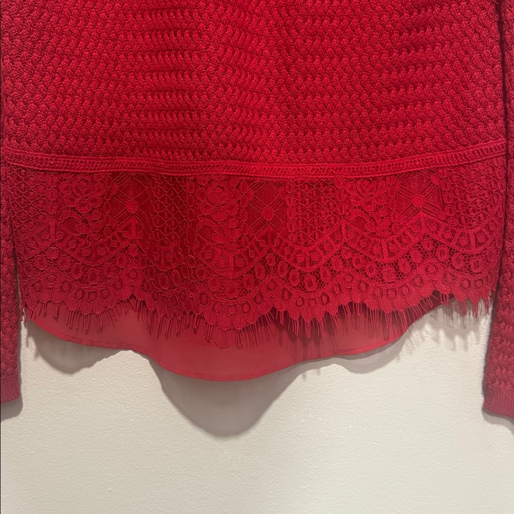 Lucky Brand NWT Size L Lightweight Red Knit Sweater With Lacy Accent Bottom. - Picture 4 of 6